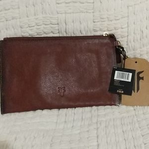 FRYE BROWN DISTRESSED BROWN LEATHER WRISTLET